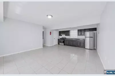 234 4th Street 1 #1, Newark, NJ 07107 - Photo 4