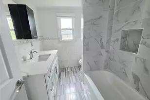 815 Fairview Ln 2nd Fl, Fort Lee, NJ 07024 - Photo 8