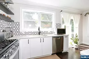27 West St, Closter, NJ 07624 - Photo 6