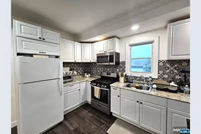 21 King Street 2 #2, Haledon, NJ 07508 - Photo 4