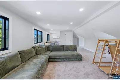 266 Wayne Avenue, River Edge, NJ 07661 - Photo 34
