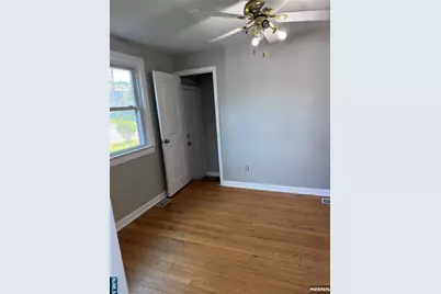67 Rowland Avenue, Hackensack, NJ 07601 - Photo 6