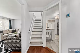10 Dale Dr, Fairfield, NJ 07004 - Photo 12