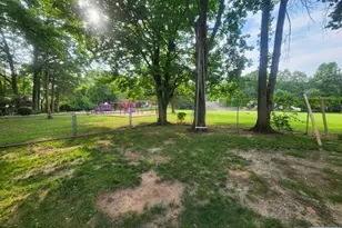 39 Mt Washington Dr, Clifton, NJ 07013 - Photo 6