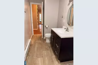 256 Undercliff Avenue 1 #1, Edgewater, NJ 07020 - Photo 14