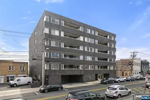 364 Palisade Ave 5B, Cliffside Park, NJ 07010 - Photo 2