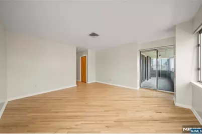 364 Palisade Avenue 5B #5B, Cliffside Park, NJ 07010 - Photo 14