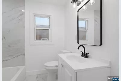 284 2nd Avenue, Newark, NJ 07107 - Photo 26