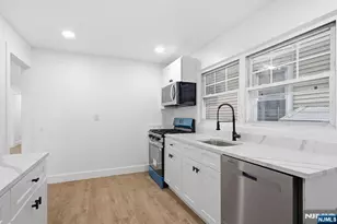 284 2nd Ave, Newark, NJ 07107 - Photo 18