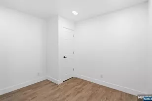 284 2nd Ave, Newark, NJ 07107 - Photo 14