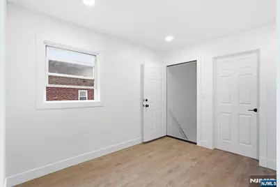 284 2nd Avenue, Newark, NJ 07107 - Photo 22