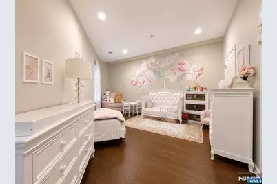 1123 Riverview Avenue 123 #123, Englewood, NJ 07631 - Photo 22