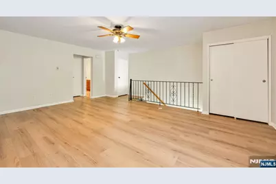 15 Cottage Unit 15-1B #Unit 15-1B, Midland Park, NJ 07432 - Photo 4