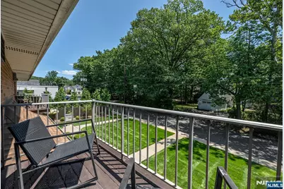 15 Cottage Unit 15-1B #Unit 15-1B, Midland Park, NJ 07432 - Photo 18