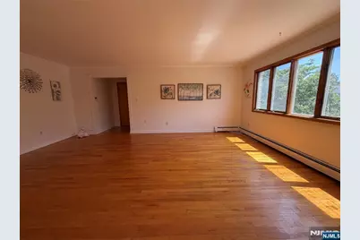 2465 2nd Street 1 #1, Fort Lee, NJ 07024 - Photo 6