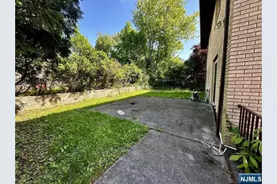 2465 2nd Street 1 #1, Fort Lee, NJ 07024 - Photo 12