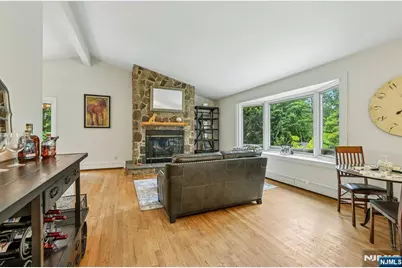 68 Lake Street, Upper Saddle River, NJ 07458 - Photo 8