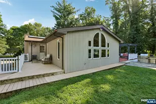 68 Lake St, Upper Saddle River, NJ 07458 - Photo 42