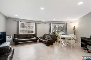 223 Village Cir Dr, Fort Lee, NJ 07024 - Photo 4