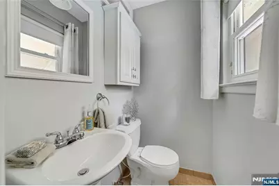 9 Fairway Avenue, Emerson, NJ 07630 - Photo 12