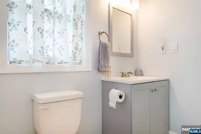 42 Otsego Road, Verona, NJ 07044 - Photo 28