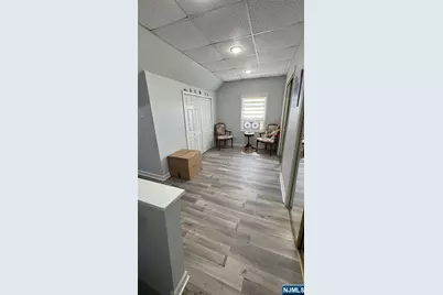 9 Guenther Place, Passaic, NJ 07055 - Photo 14