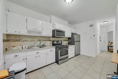 8804 3rd Avenue, North Bergen, NJ 07047 - Photo 10