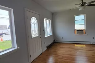 16 Prospect Ave, Bergenfield, NJ 07621 - Photo 4