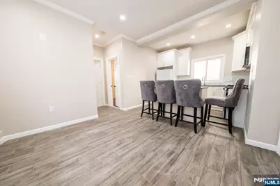 217 South Street 2 #2, Jersey City, NJ 07307 - Photo 4