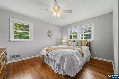 2 Hillview Place, Ramsey, NJ 07446 - Photo 12