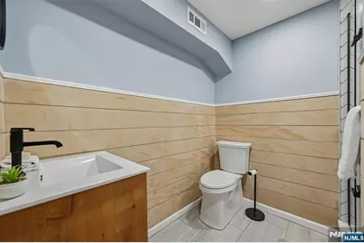 2 Hillview Place, Ramsey, NJ 07446 - Photo 22