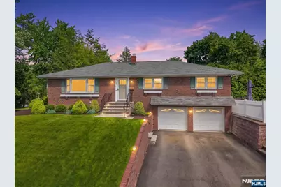 2 Hillview Place, Ramsey, NJ 07446 - Photo 1
