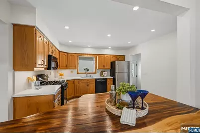 2 Hillview Place, Ramsey, NJ 07446 - Photo 8