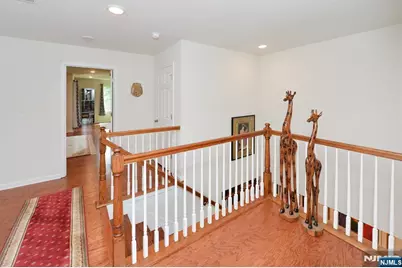 27 Winfield Drive 903 #903, Woodcliff Lake, NJ 07677 - Photo 10