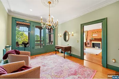 30 Mountain Avenue, Montclair, NJ 07042 - Photo 20
