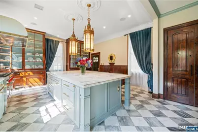 30 Mountain Avenue, Montclair, NJ 07042 - Photo 6