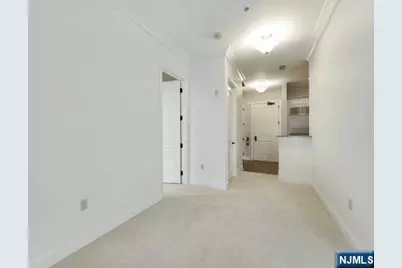 2315 The Plaza 2315 #2315, Tenafly, NJ 07670 - Photo 8