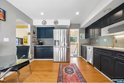 364 Piermont Avenue, Hillsdale, NJ 07642 - Photo 10