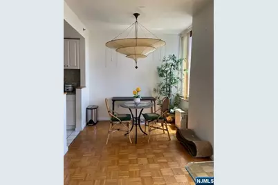 100 Old Palisade Road 2710 #2710, Fort Lee, NJ 07024 - Photo 8
