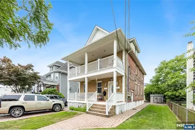 324 Union Street, Carlstadt, NJ 07072 - Photo 2