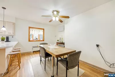 81 W Gouverneur Avenue, Rutherford, NJ 07070 - Photo 14