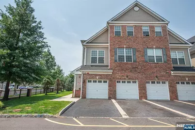 2 Station Square, Union Township, NJ 07083 - Photo 2