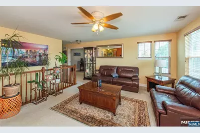 2 Station Square, Union Township, NJ 07083 - Photo 14