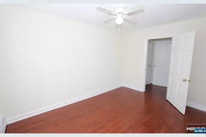 181 Midland Avenue 2 #2, Paramus, NJ 07652 - Photo 14