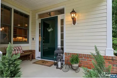 709 Fieldstone Terrace, Wyckoff Township, NJ 07481 - Photo 2