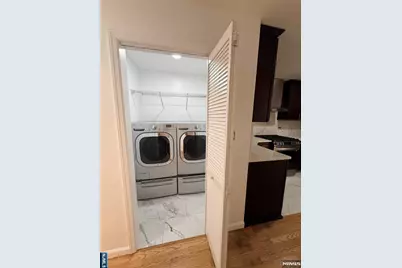 154 McAdoo Avenue, Jersey City, NJ 07305 - Photo 8