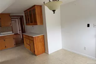 654 Chase Ave 2, Lyndhurst Township, NJ 07071 - Photo 14