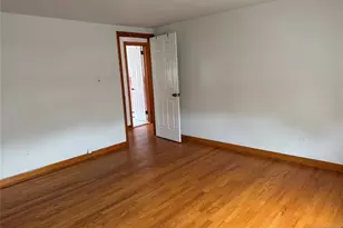 654 Chase Ave 2, Lyndhurst Township, NJ 07071 - Photo 10
