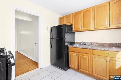 28 Sheffield Avenue B21 #B21, Englewood, NJ 07631 - Photo 4