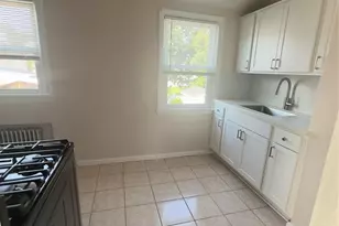 92 Aberdeen Ct 2, Haledon, NJ 07508 - Photo 10